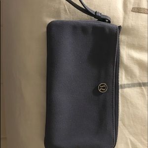 Lulu lemon wallet